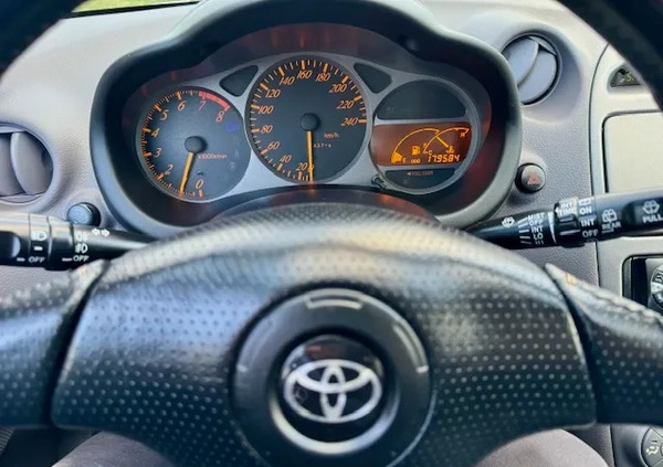 Toyota Celica cena 19700 przebieg: 179700, rok produkcji 2002 z Bolesławiec małe 232